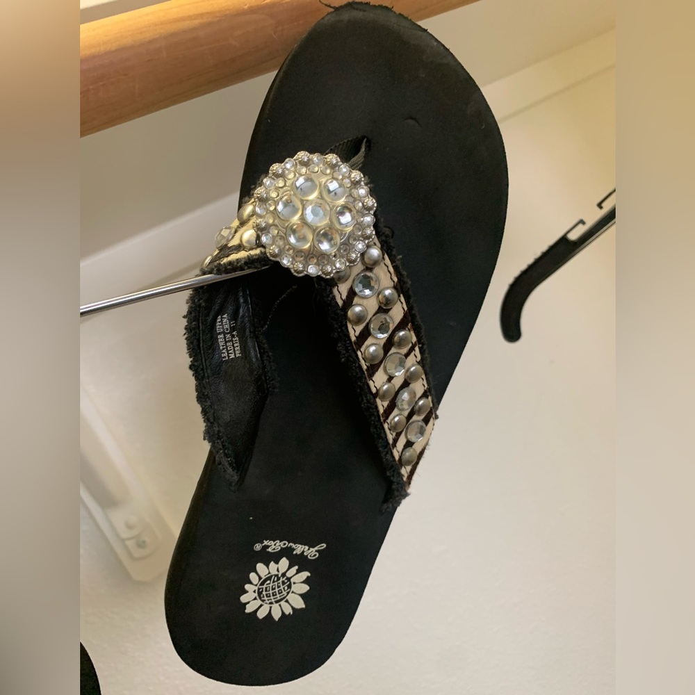 Rhinestone Sandals - Picture 4 of 4